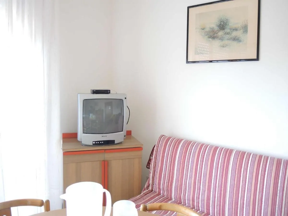 Luminous Flat With Balcony - Beahost Apartment Bibione