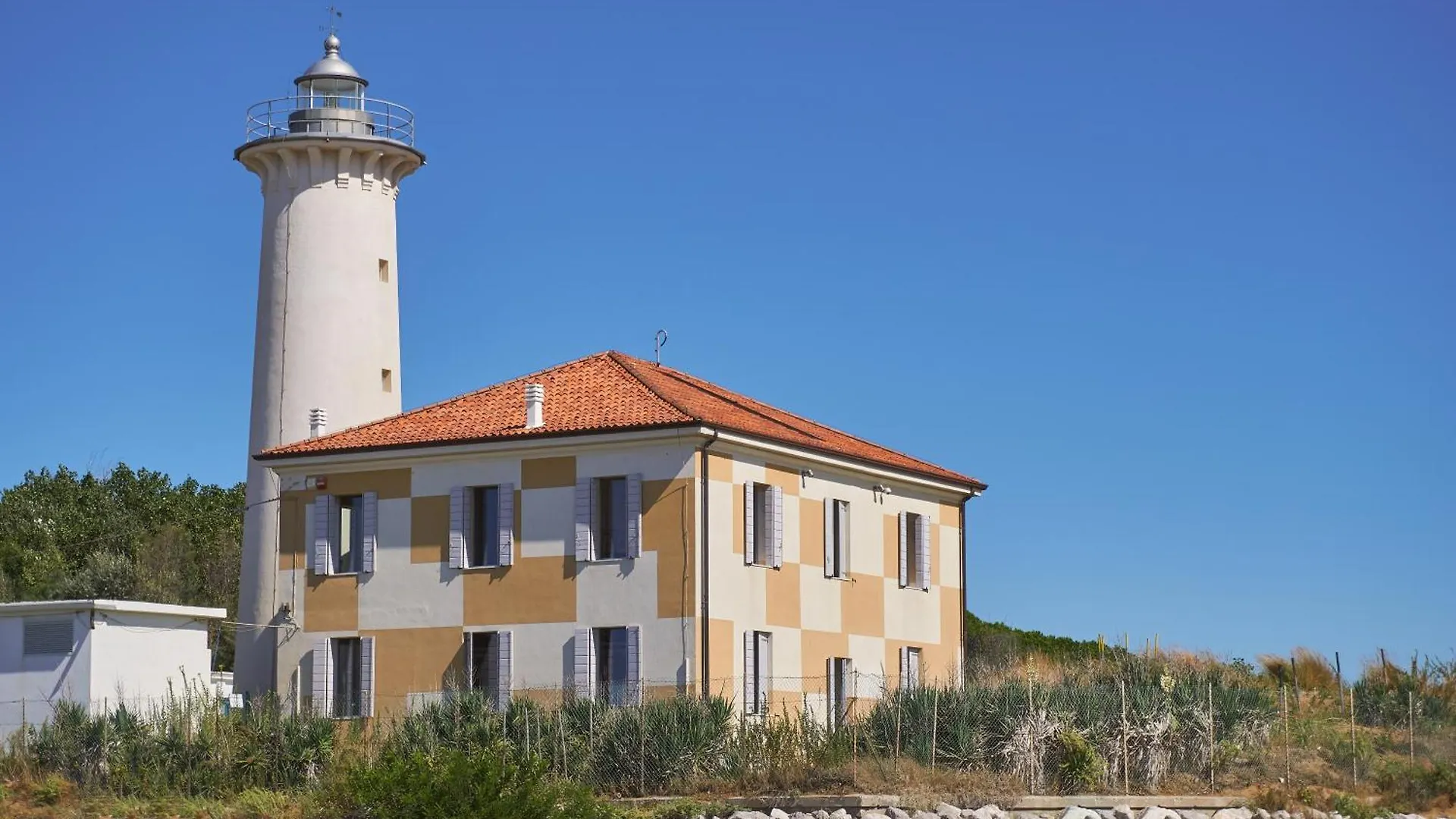 Luminous Flat With Balcony - Beahost Apartment Bibione